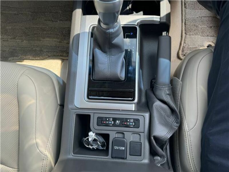 LAND CRUISER PRADO
