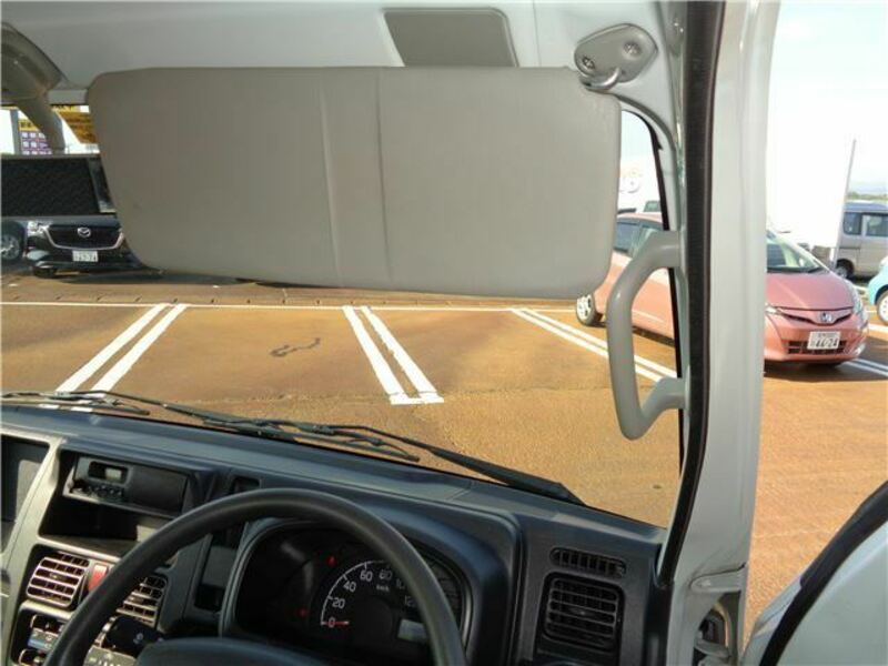 MINICAB TRUCK