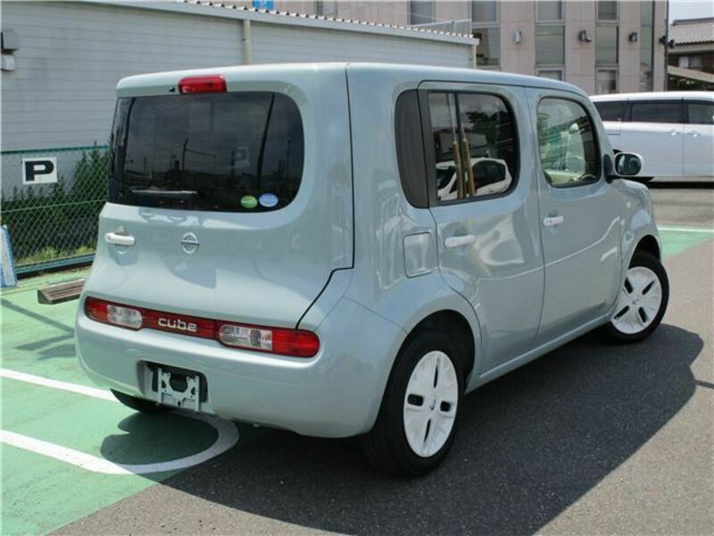 CUBE
