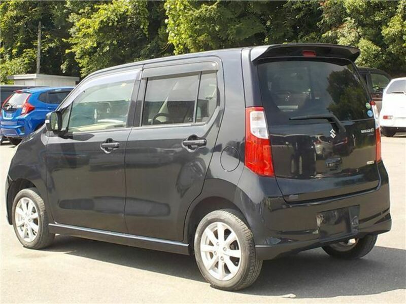WAGON R