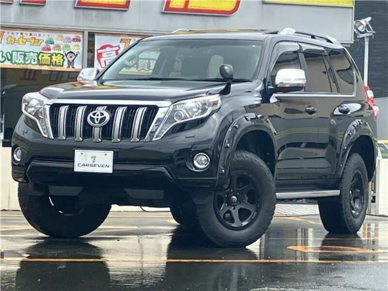 TOYOTA LAND CRUISER PRADO
