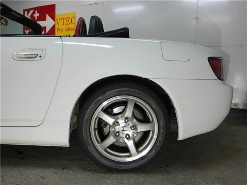 S2000