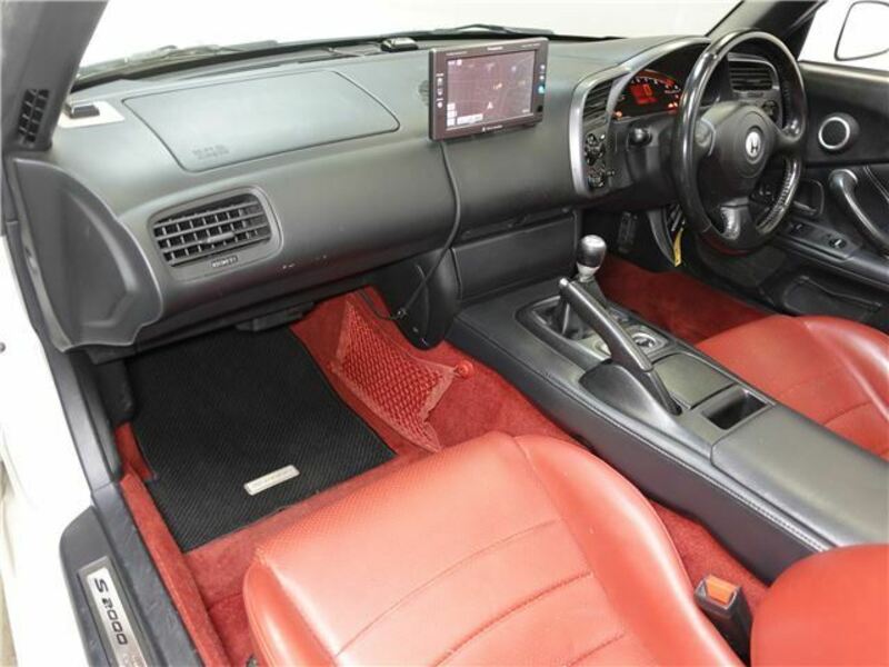 S2000