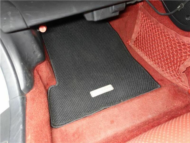S2000