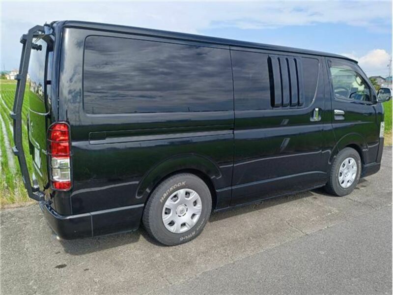 HIACE