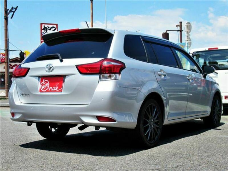 COROLLA FIELDER