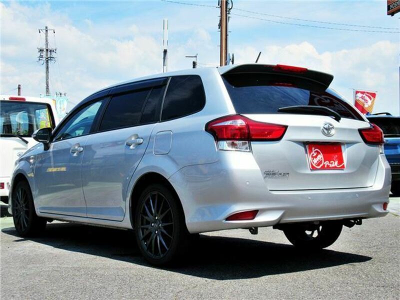 COROLLA FIELDER