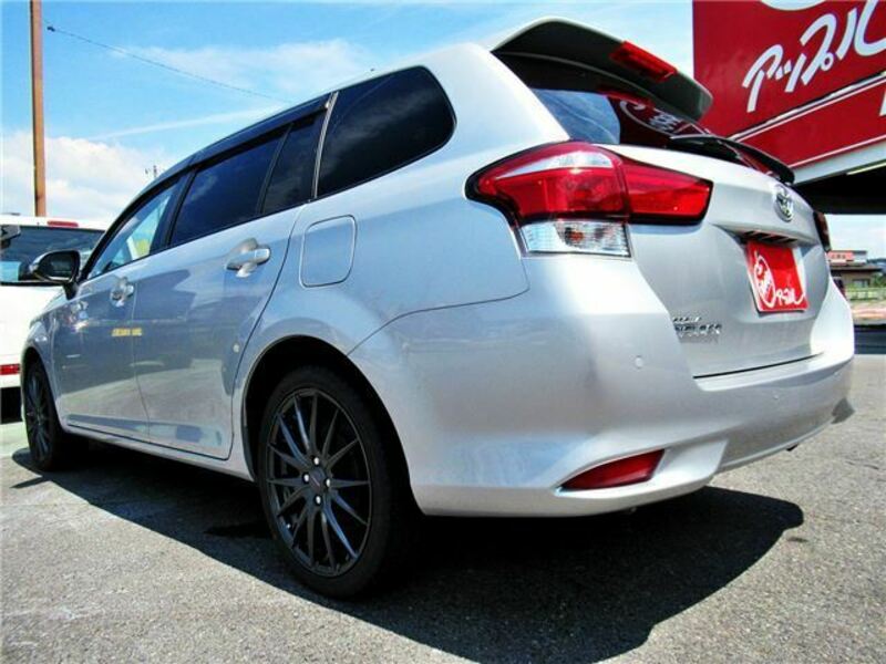 COROLLA FIELDER