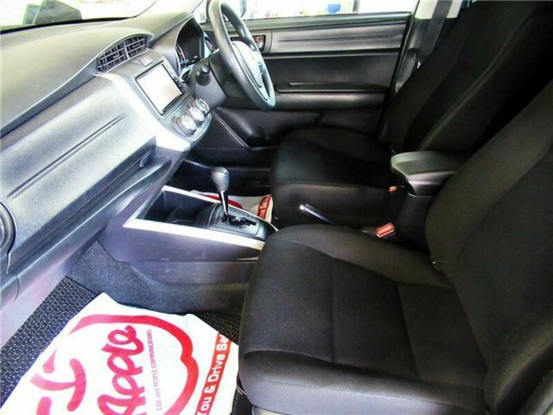 COROLLA FIELDER
