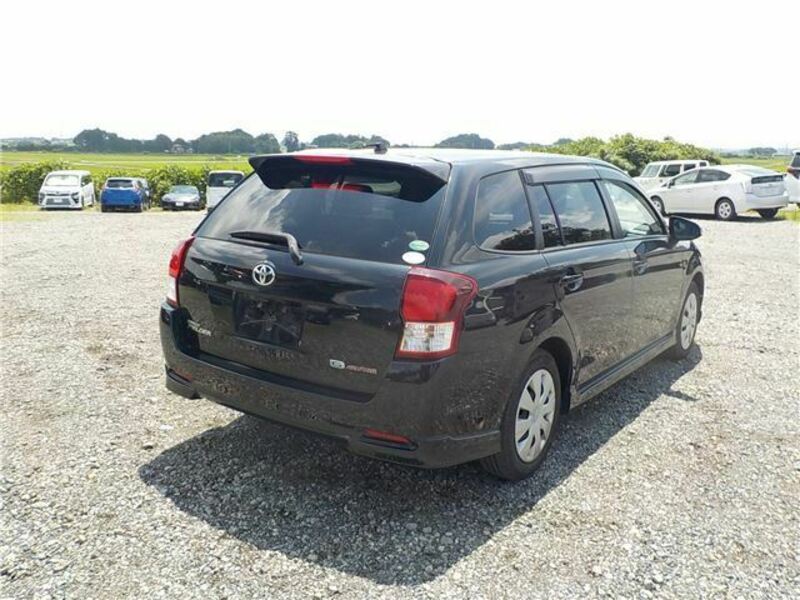 COROLLA FIELDER