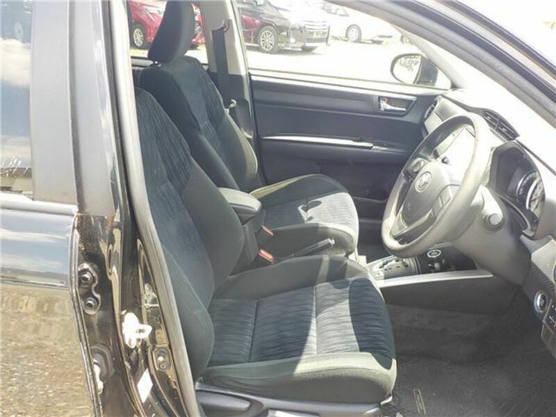 COROLLA FIELDER