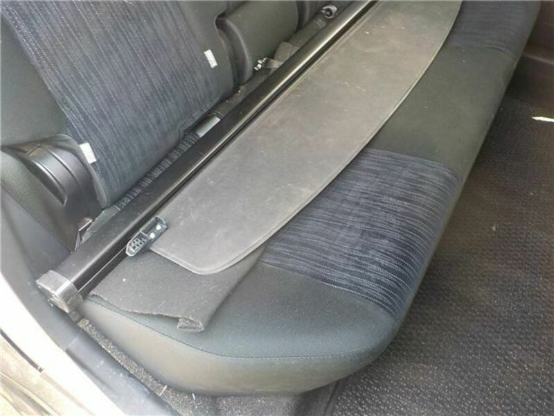 COROLLA FIELDER