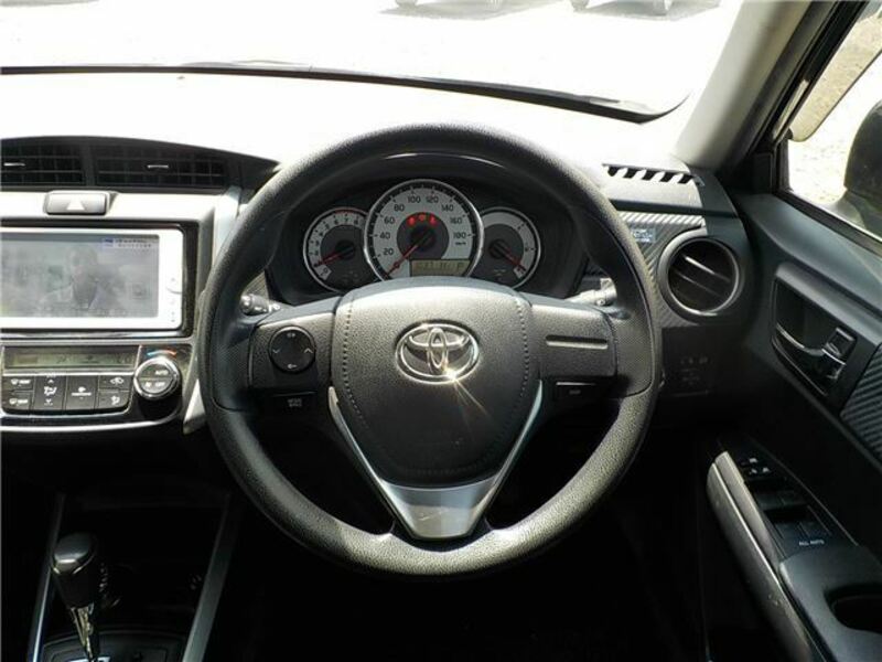 COROLLA FIELDER