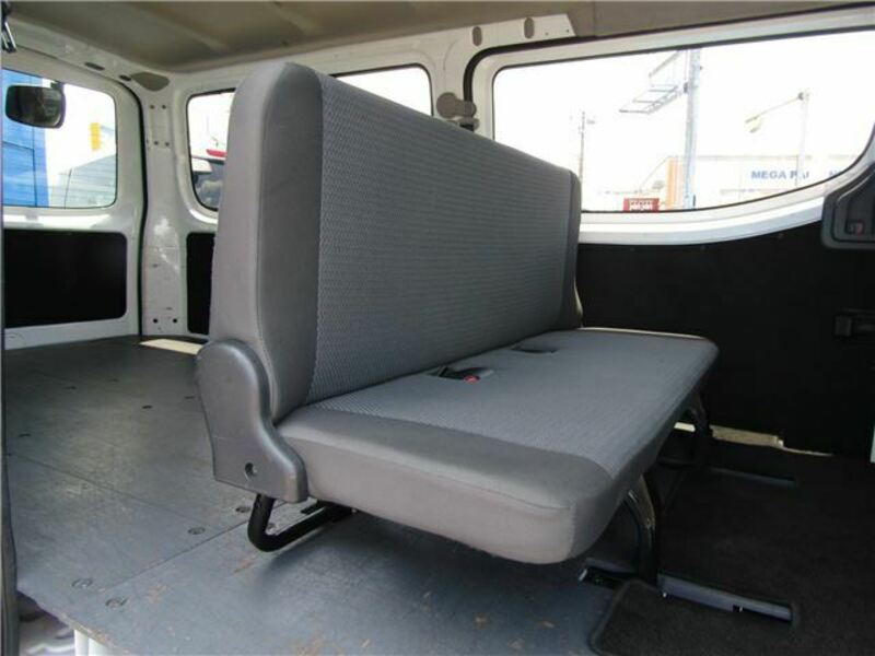 NV350 CARAVAN