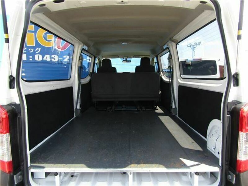 NV350 CARAVAN