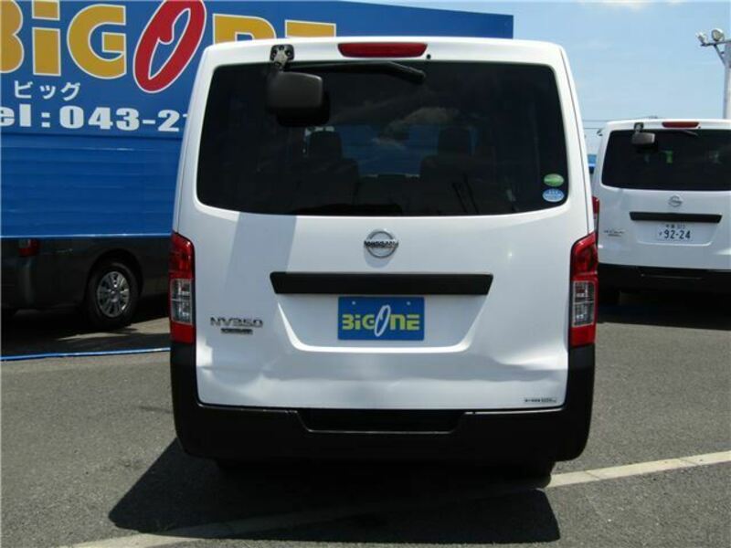NV350 CARAVAN