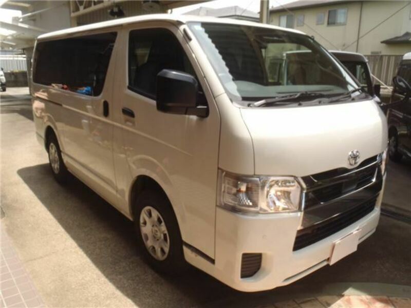 HIACE VAN
