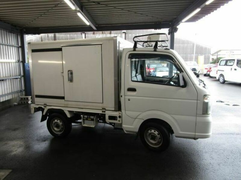 CARRY TRUCK