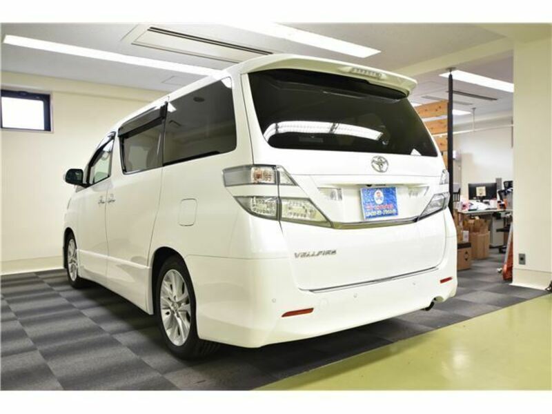 VELLFIRE