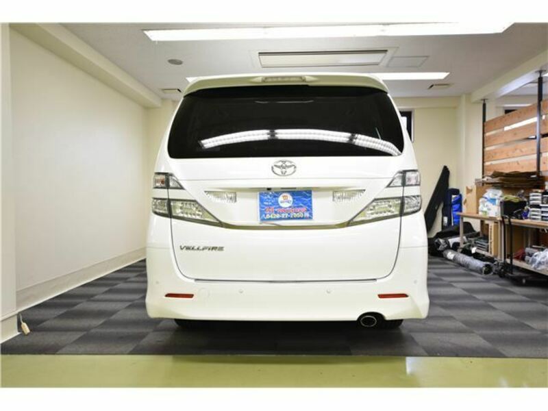 VELLFIRE