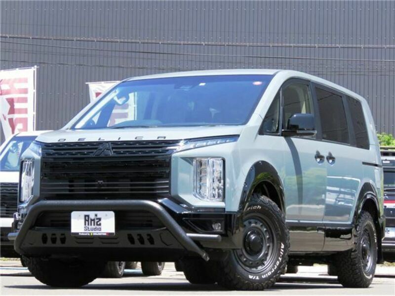 MITSUBISHI DELICA D5