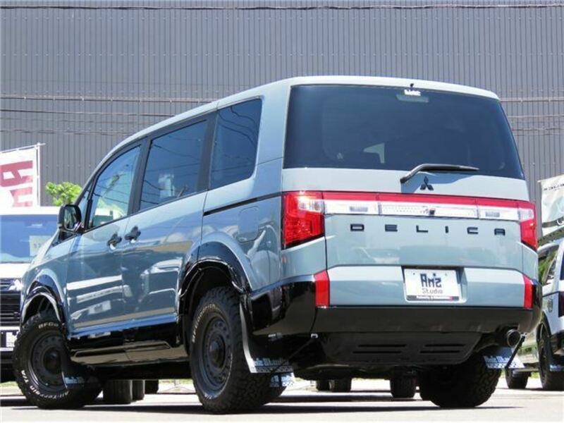 DELICA D5