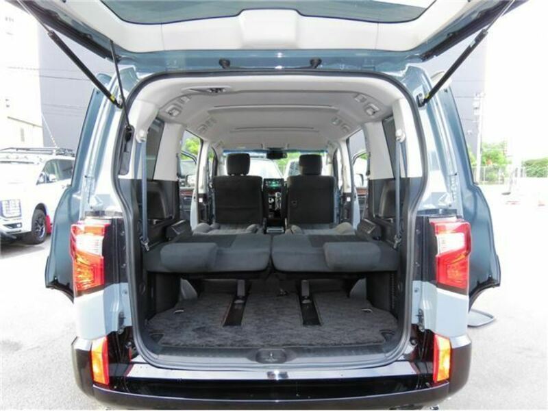 DELICA D5