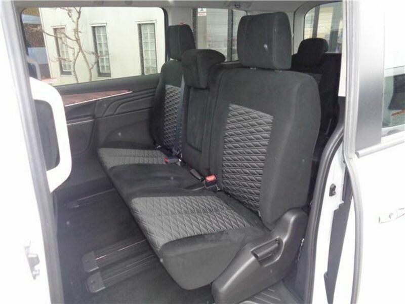 DELICA D5