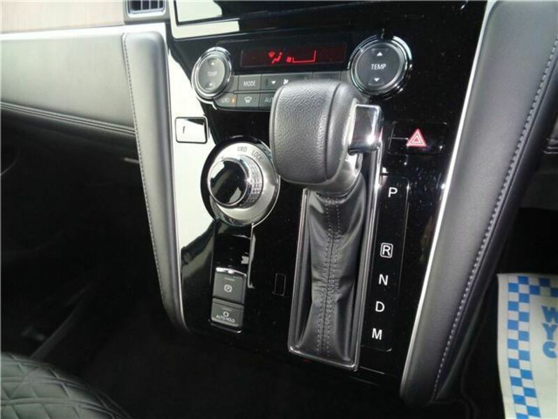 DELICA D5