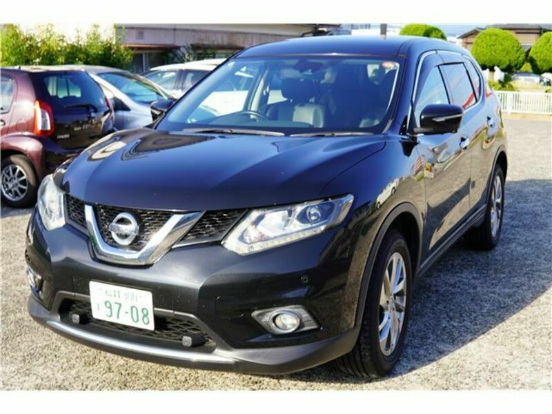X-TRAIL
