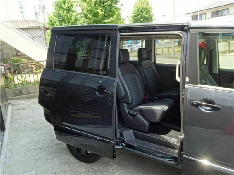 DELICA D5