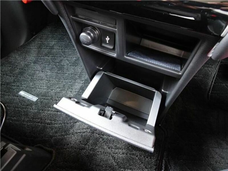 DELICA D5