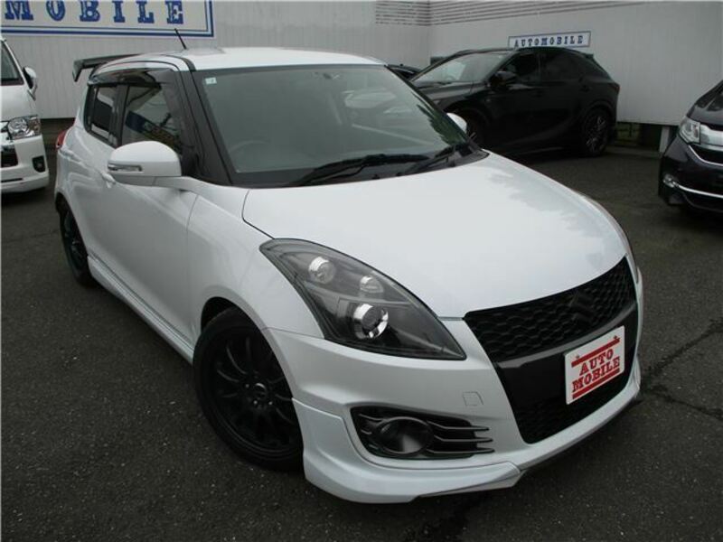 SUZUKI SWIFT