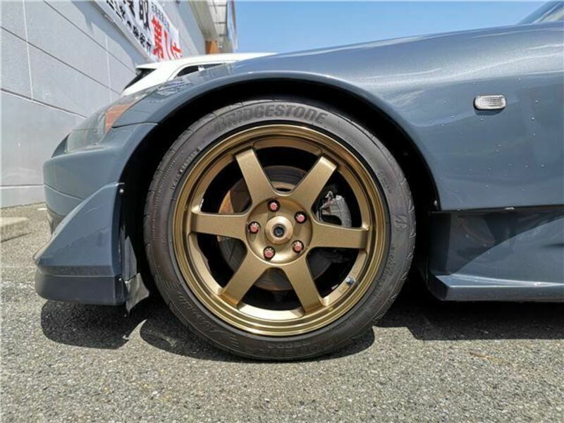 S2000
