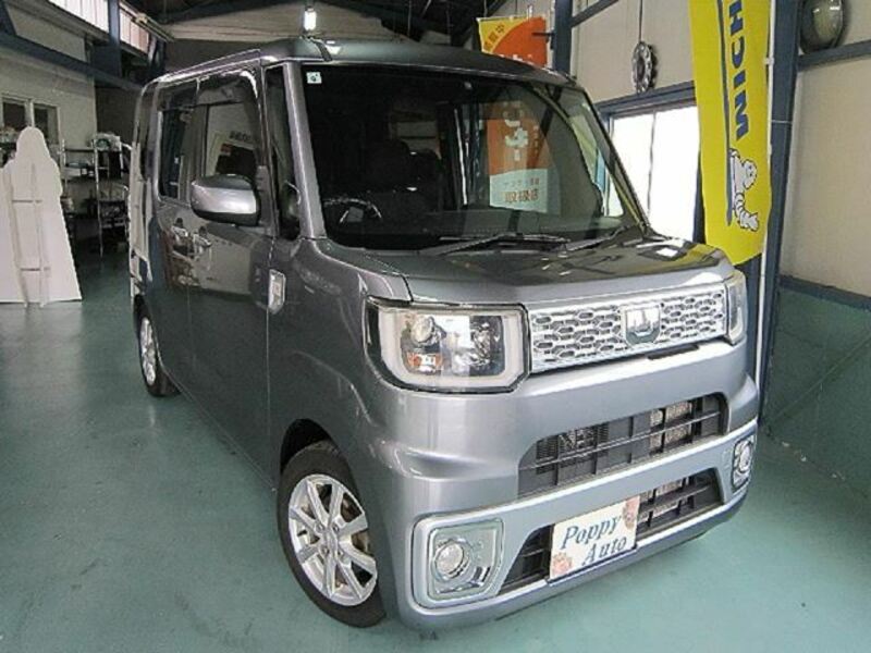 DAIHATSU WAKE