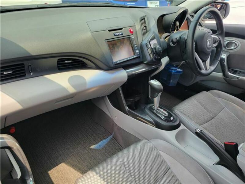 CR-Z