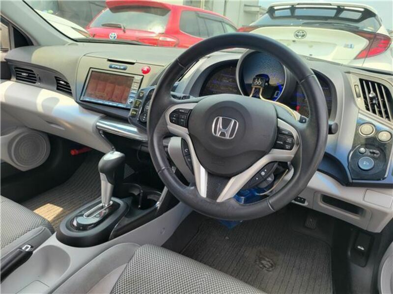 CR-Z