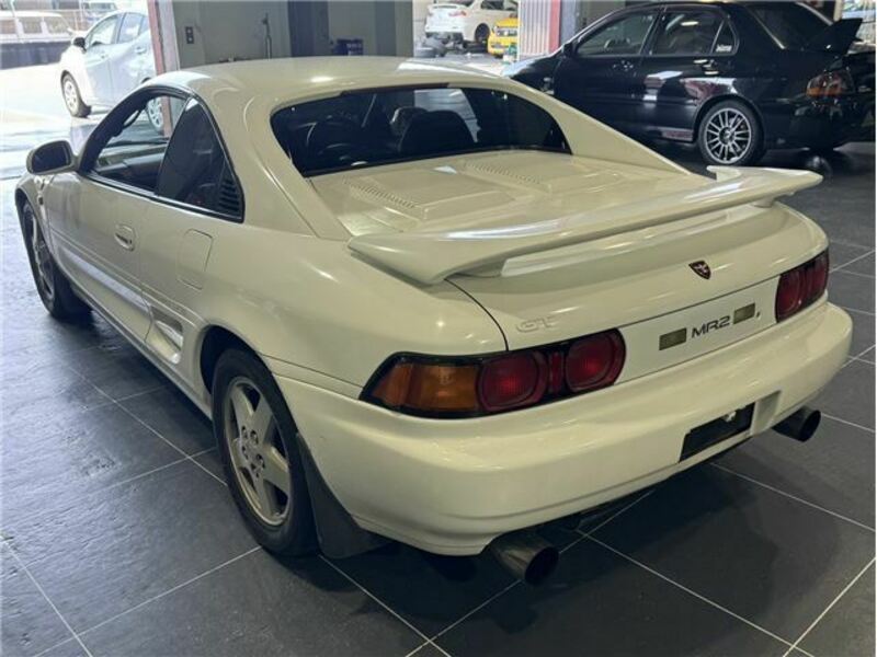 MR2