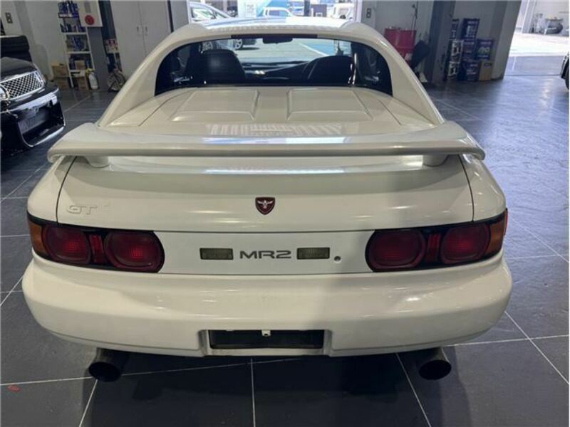 MR2