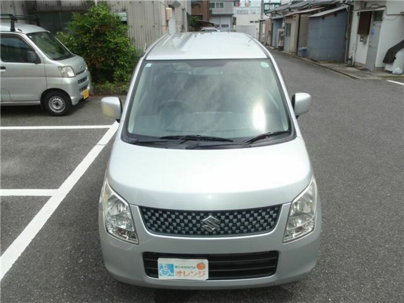WAGON R