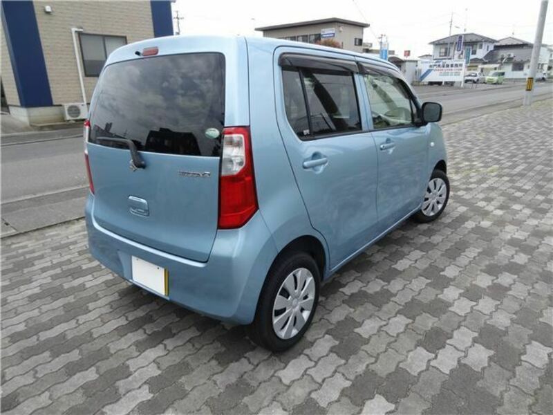 WAGON R