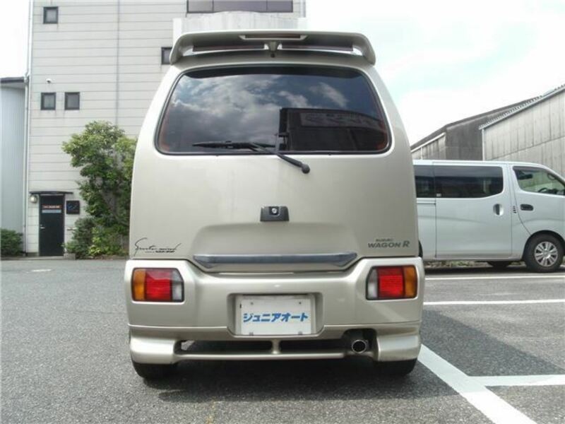 WAGON R