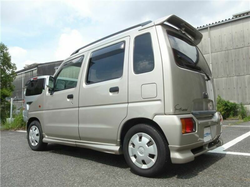 WAGON R