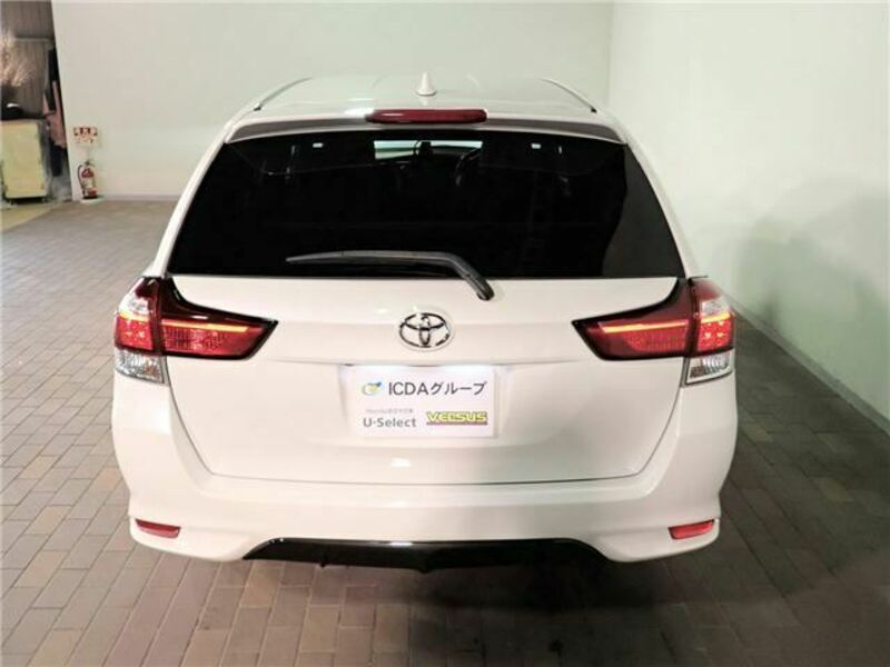 COROLLA FIELDER