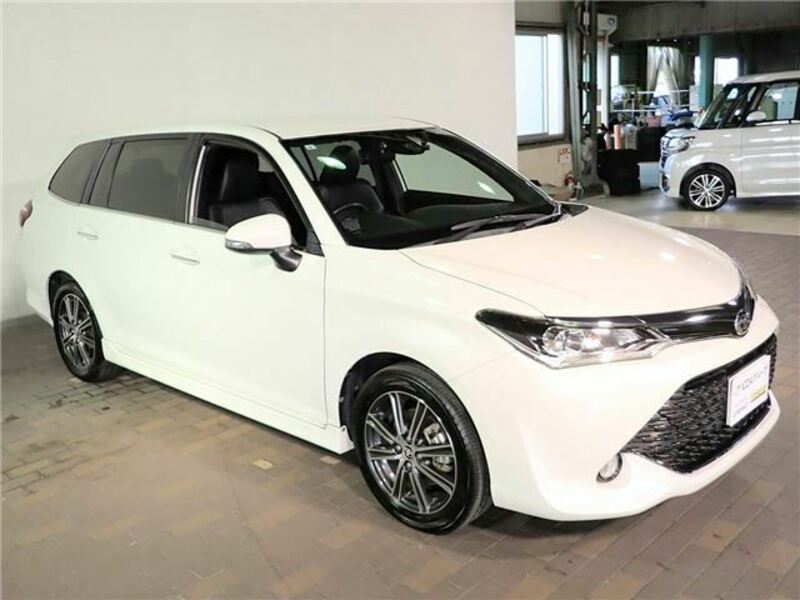 COROLLA FIELDER