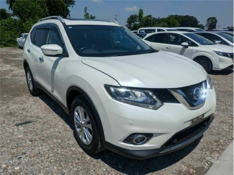 X-TRAIL
