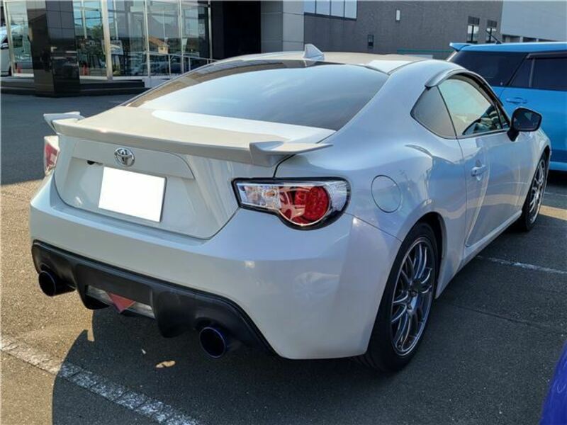86