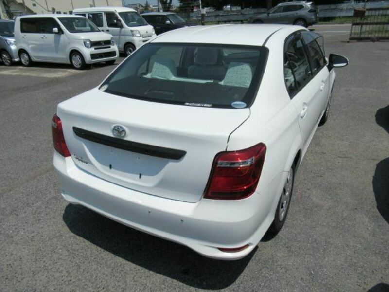 COROLLA AXIO
