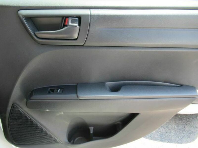 COROLLA AXIO