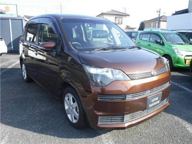 TOYOTA SPADE